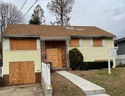 Westbury #29931223 Foreclosed Homes