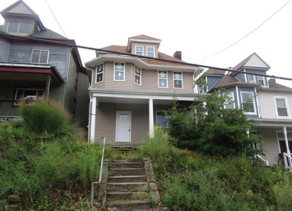 445 N School St, Pittsburgh PA Foreclosure Property