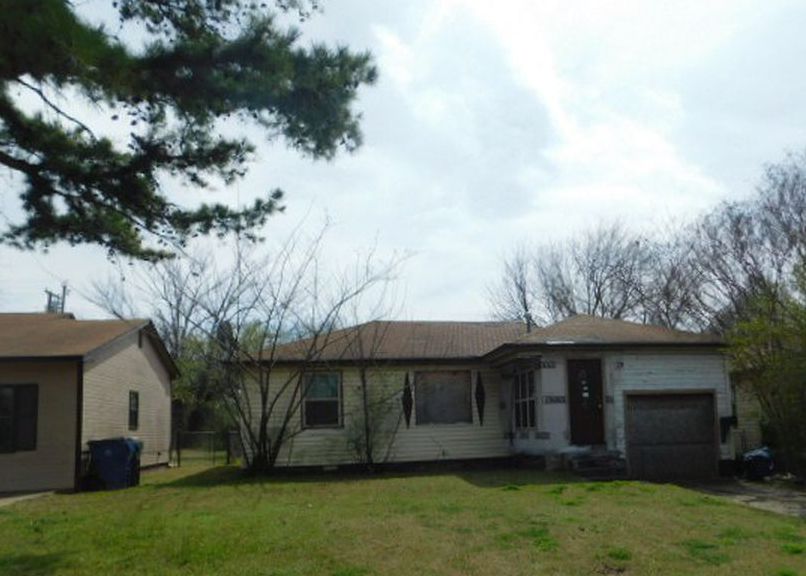 104 W Hackberry Ave, Duncan OK Foreclosure Property