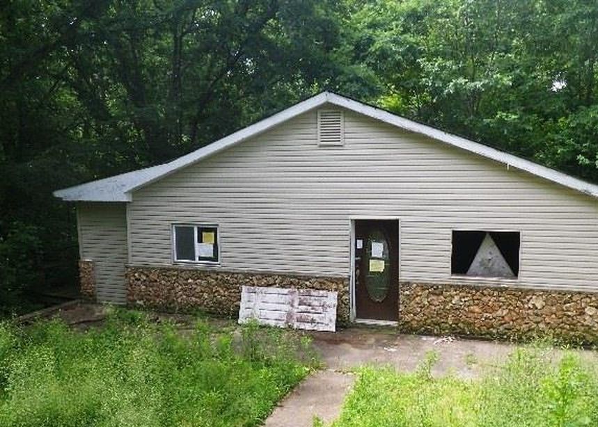2260 Forest Ln, Arnold MO Foreclosure Property
