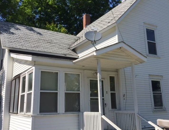 8 Center St, Springfield VT Foreclosure Property