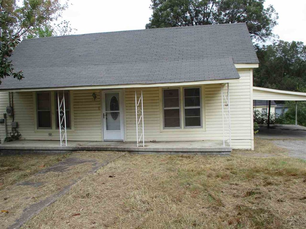 54 Connell St, Dyersburg TN Foreclosure Property