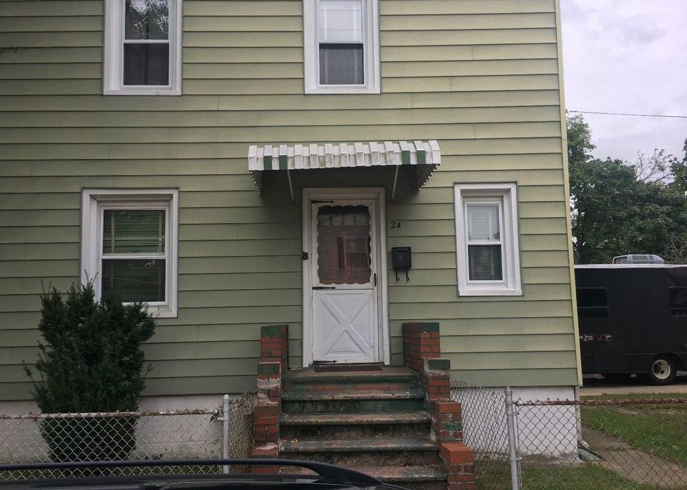 24 W Madison St, Paulsboro NJ Foreclosure Property