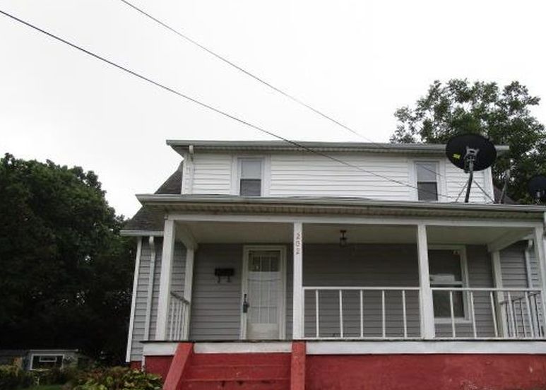 202 Emmett St, Martinsville VA Foreclosure Property