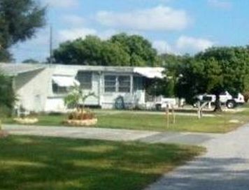1824 Dixie Ln, Holiday FL Foreclosure Property