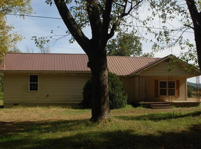 427 Parks Ln, Pelham TN Foreclosure Property
