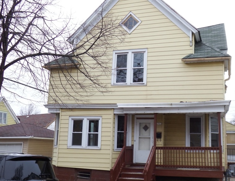 1963 S 25th St, Milwaukee WI Foreclosure Property