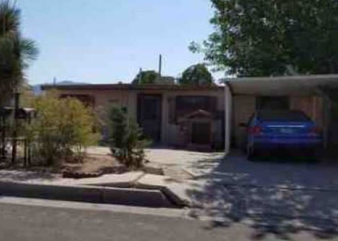 236 Rhode Island St Ne, Albuquerque NM Foreclosure Property