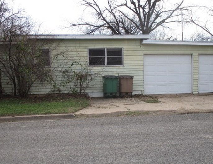 411 Sellers St, San Angelo TX Foreclosure Property