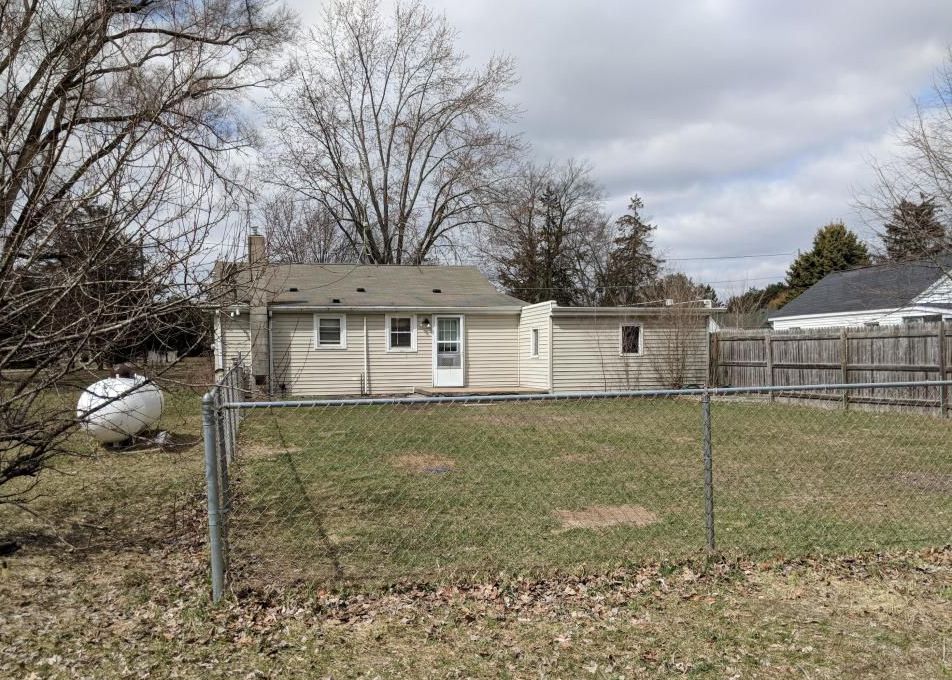 6607 S Mount Hope Rd, Carson City MI Foreclosure Property
