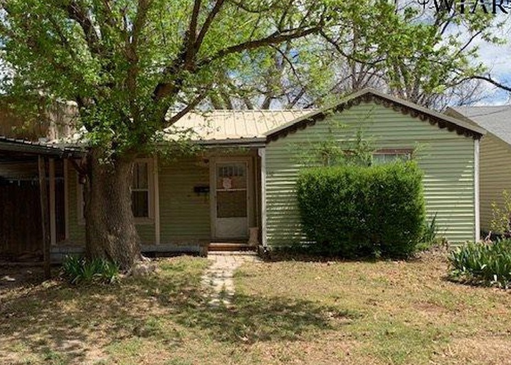 110 Smith St, Burkburnett TX Foreclosure Property