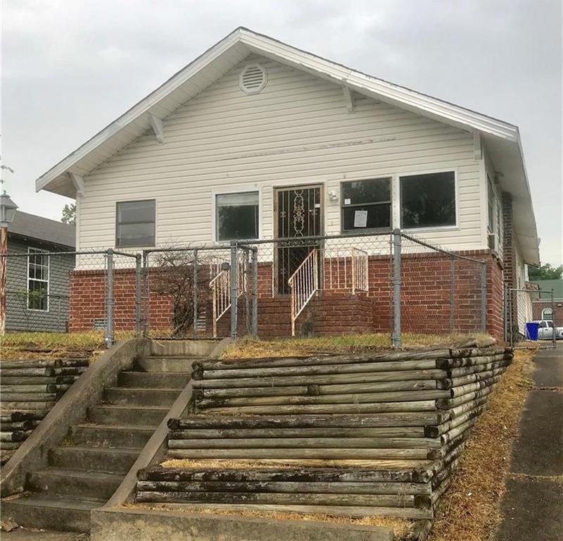1825 N 9th St, Fort Smith AR Foreclosure Property