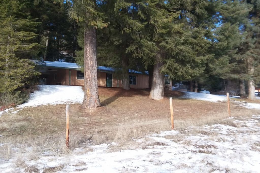 2715 Deep Lake Boundary Rd, Colville WA Foreclosure Property