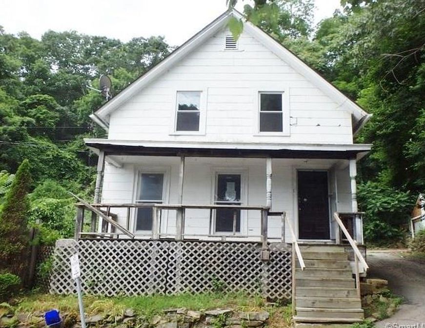 10 Gilmour St, Norwich CT Foreclosure Property