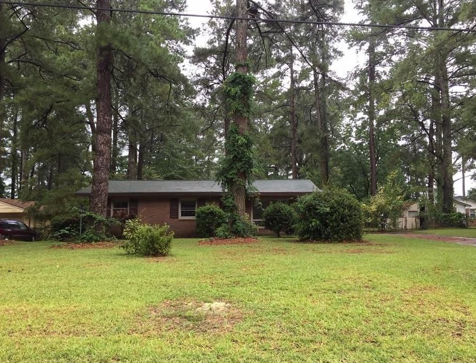 7521 Crown Ave, Fayetteville NC Foreclosure Property