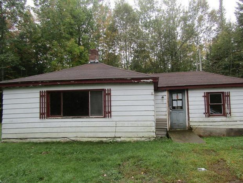 140 Guilford Center Rd, Guilford ME Foreclosure Property
