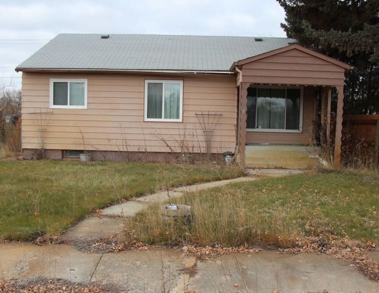 615 Towne Ave S, Terry MT Foreclosure Property