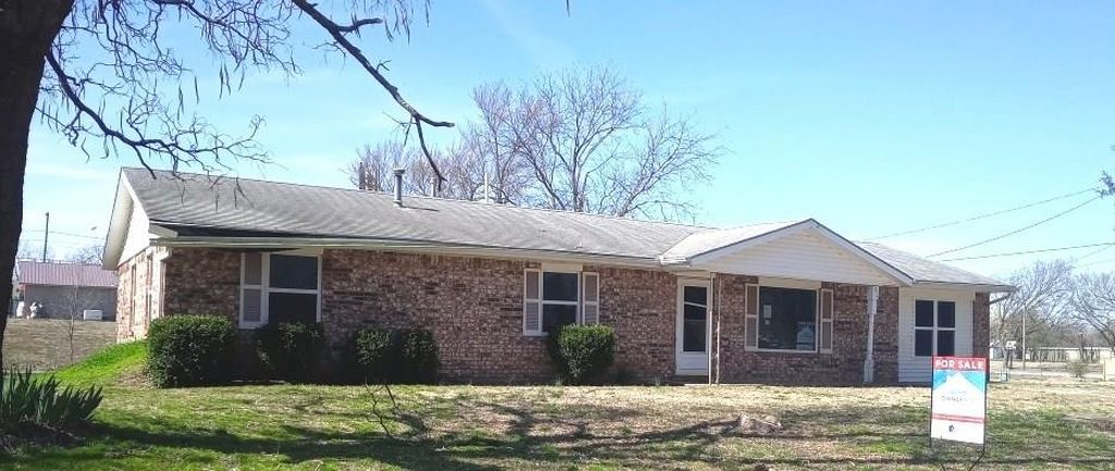 612 W 7th St, Holdenville OK Foreclosure Property