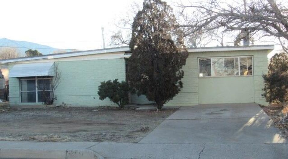 1204 Gretta St Ne, Albuquerque NM Foreclosure Property