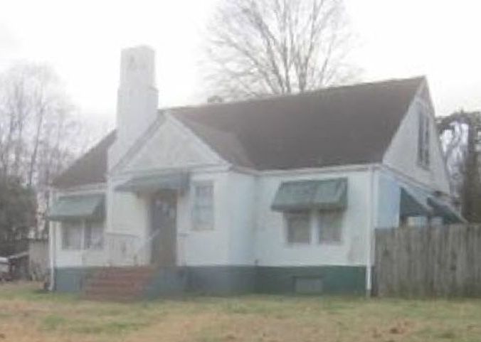 2135 1st Ave Nw, Hickory NC Foreclosure Property