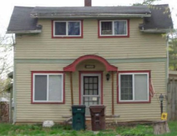 735 N Sycamore St, Lansing MI Foreclosure Property