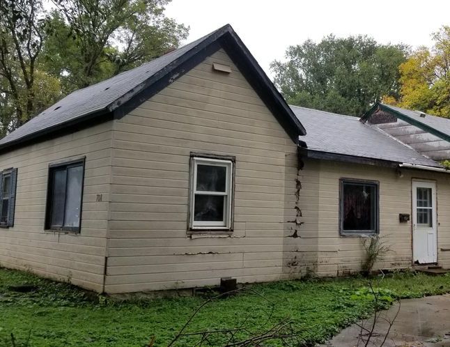 708 6th Ave W, Spencer IA Foreclosure Property