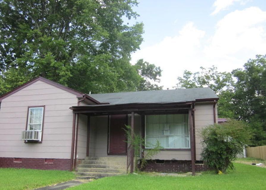 510 Grove St, West Point MS Foreclosure Property