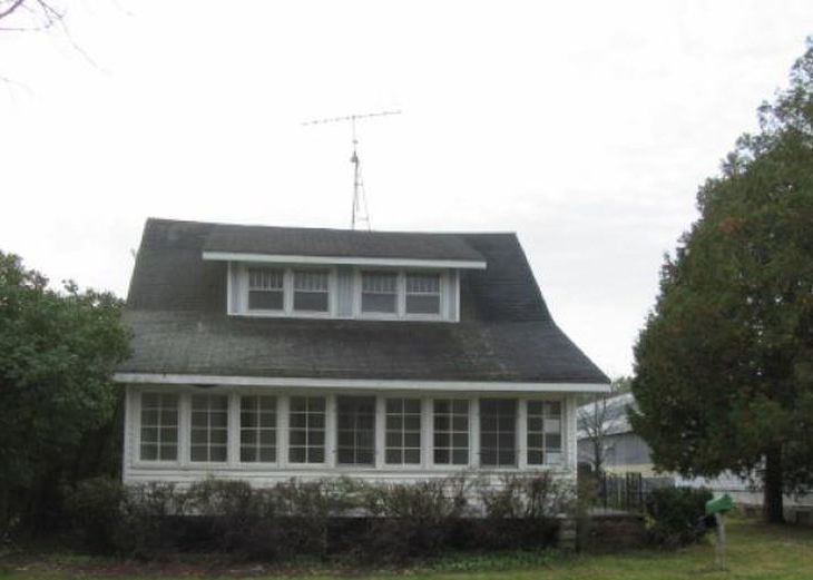 1470 E Spruce Rd, Spruce MI Foreclosure Property