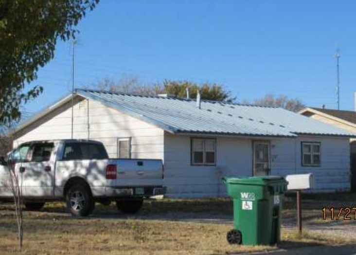 1107 N 1st St, Lovington NM Foreclosure Property
