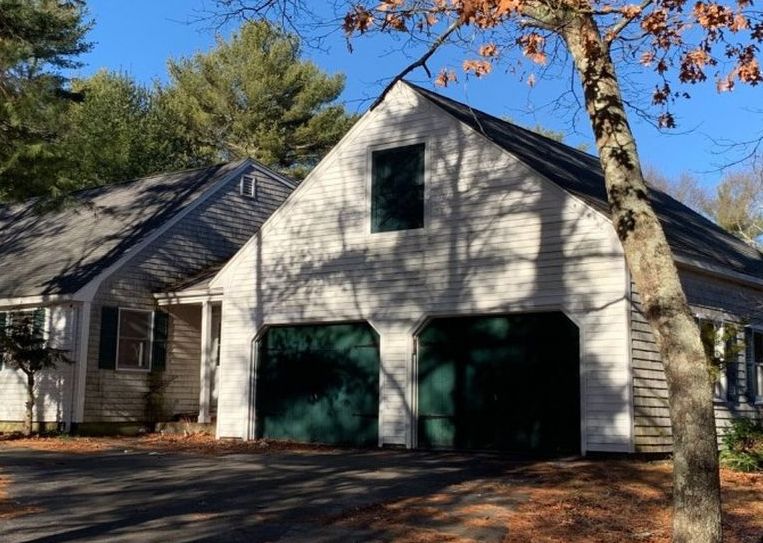12 Parker Dr, East Freetown MA Foreclosure Property