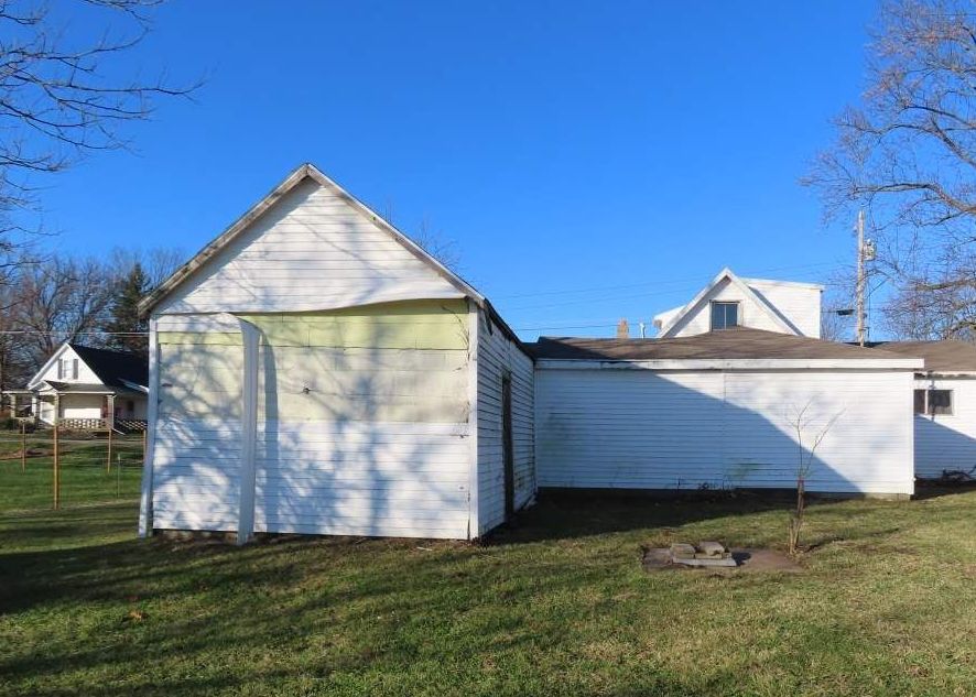 8269 State Road 227 N, Richmond IN Foreclosure Property