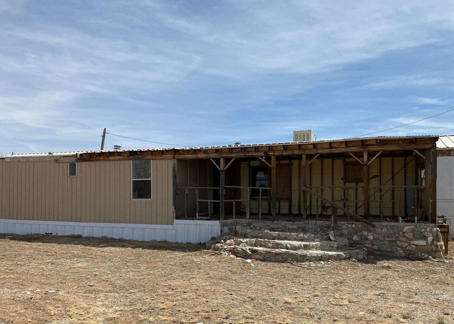 4 Carl Ln, Moriarty NM Foreclosure Property