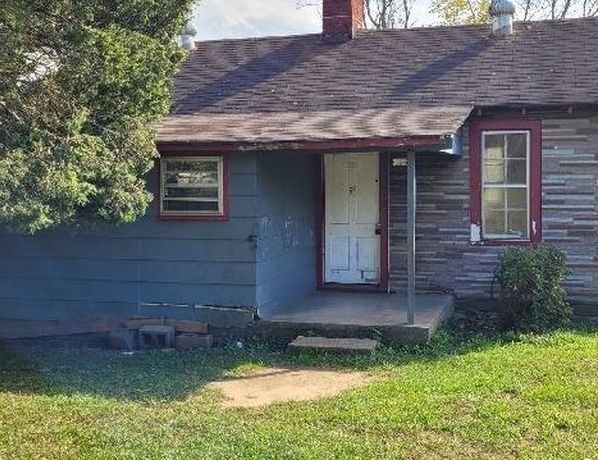 126 Stage Rd, Amherst VA Foreclosure Property