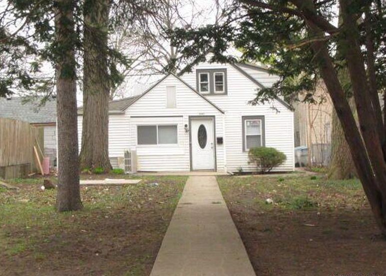 6962 W Medford Ave, Milwaukee WI Foreclosure Property