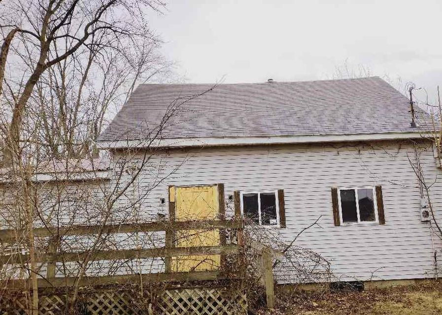 1203 Blackman St, Clinton IN Foreclosure Property
