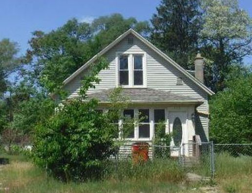 728 Columbus Ave, Benton Harbor MI Foreclosure Property