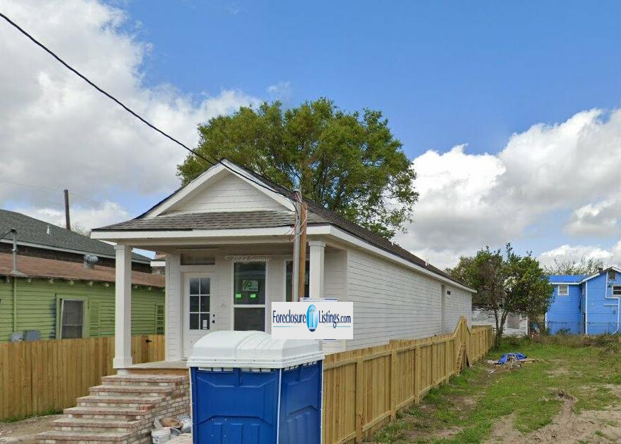 1119 S Gayoso St, New Orleans LA Foreclosure Property