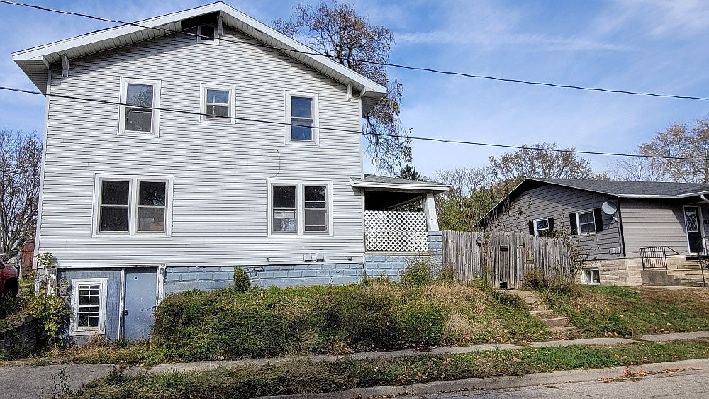 43 Madison Ave, Charleston IL Foreclosure Property