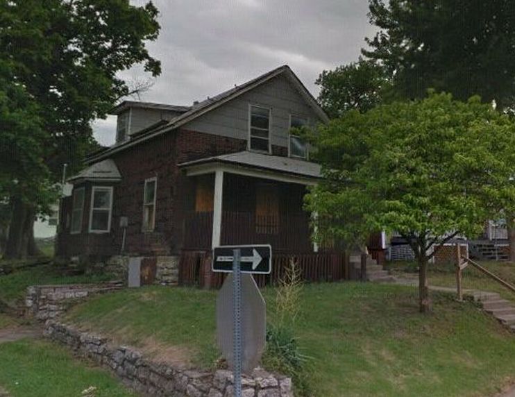 5800 Thompson Ave, Kansas City MO Pre-foreclosure Property
