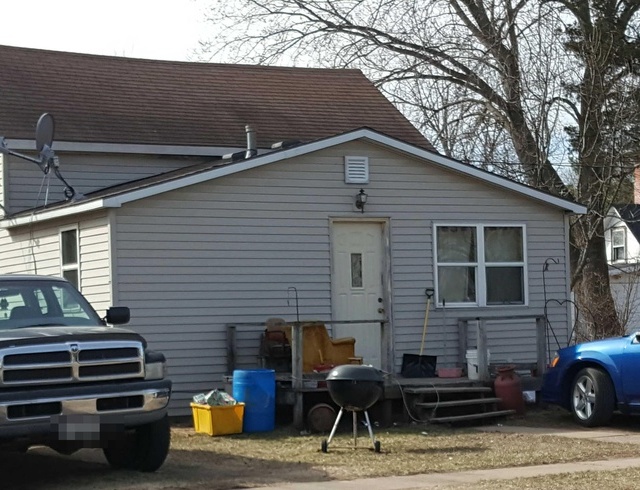 327 S Iowa St, Muscoda WI Pre-foreclosure Property