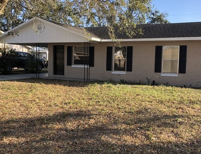2326 Laura St, Lake Wales FL Pre-foreclosure Property