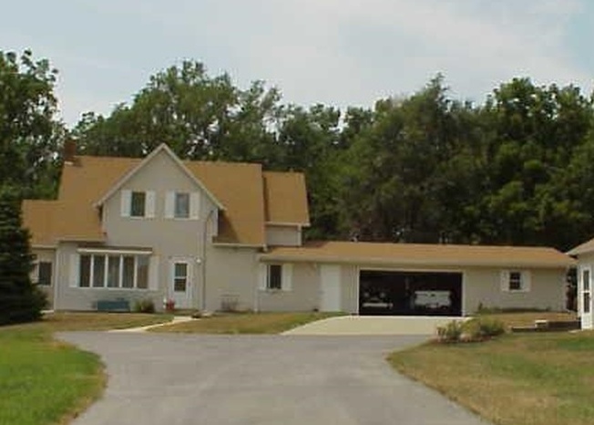 420 S 192nd St, Elkhorn NE Pre-foreclosure Property