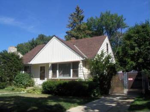 5632 N 39th St, Milwaukee WI Pre-foreclosure Property