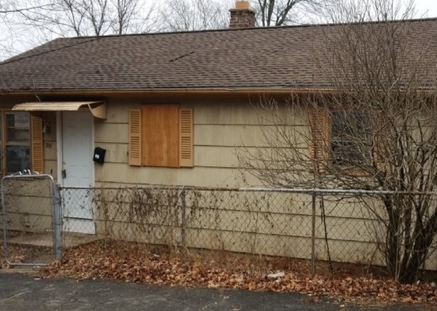 391 Wilson St, Waterbury CT Pre-foreclosure Property