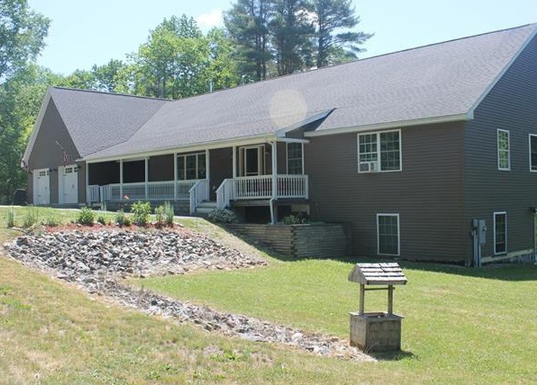 27 Motorcycle Dr, Windham ME Pre-foreclosure Property