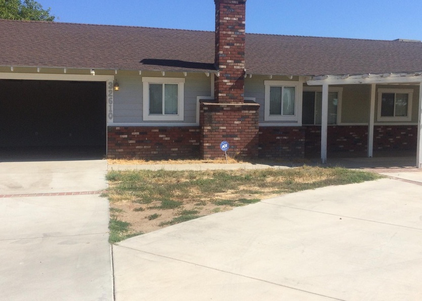 32610 Avenue E, Yucaipa CA Pre-foreclosure Property