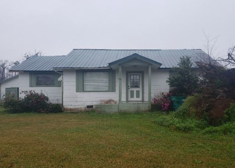 3909 Highway 90, Marianna FL Pre-foreclosure Property