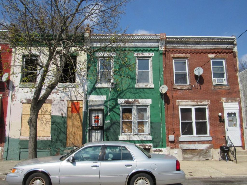 2527 W Harold St, Philadelphia PA Pre-foreclosure Property