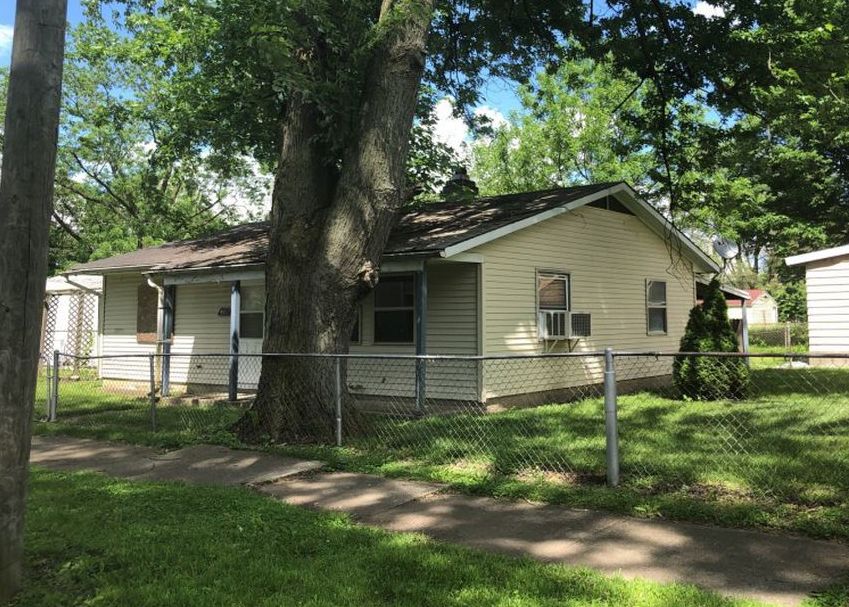 414 Center St, Fort Wayne IN Pre-foreclosure Property