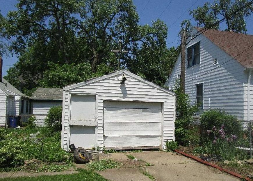 3985 E 147th St, Cleveland OH Pre-foreclosure Property